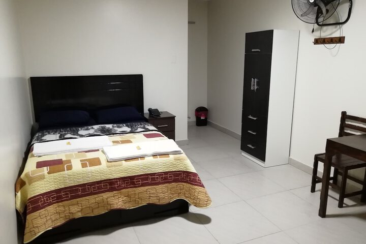 Room 11 of 60