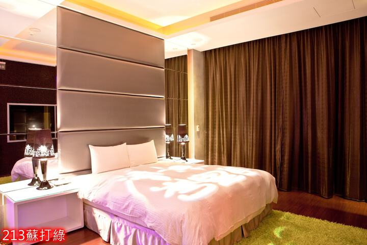 Room 15 of 69