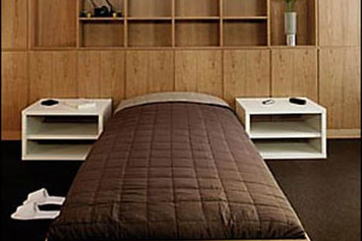 Room 14 of 39