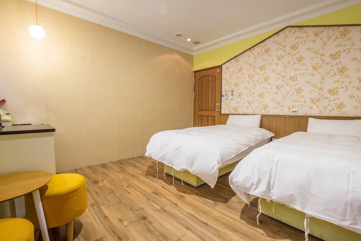 Room 14 of 39