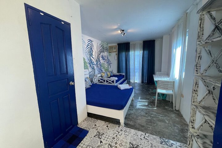 Room 14 of 60