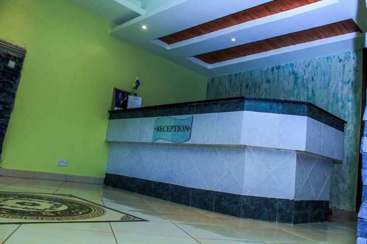 GREEN VALLEY HOTEL