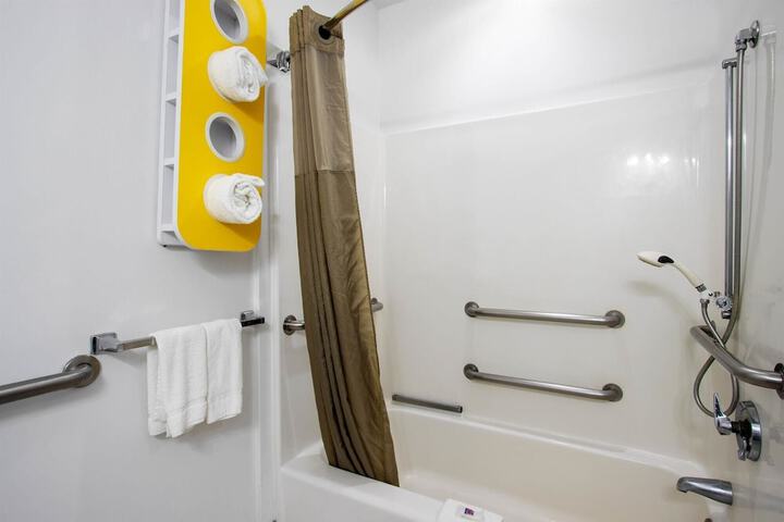 Clean Restrooms