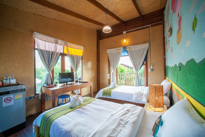 Room 10 of 52