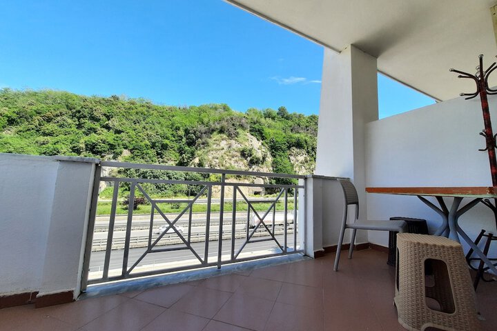 Terrace/Patio 18 of 37