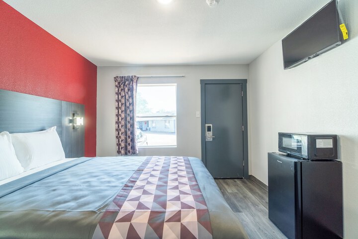 Room 20 of 79
