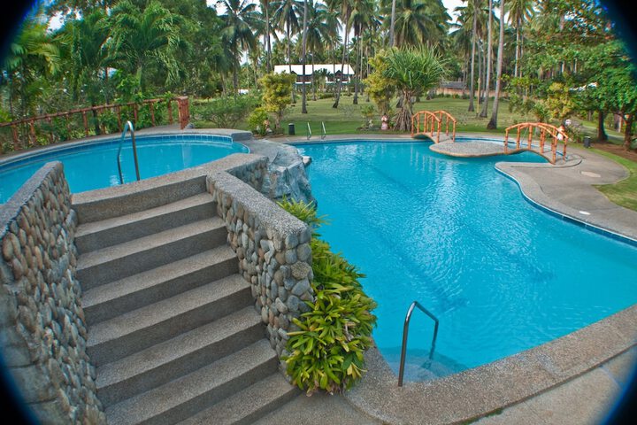 Pool 43 of 70