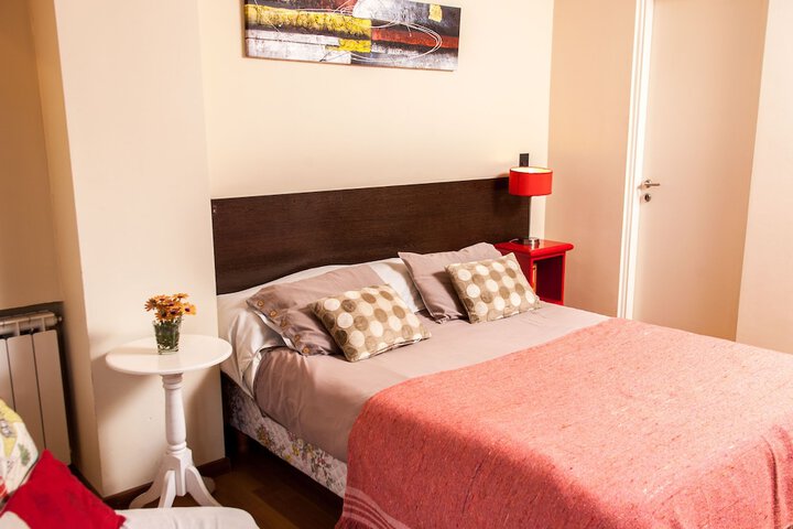 Room 16 of 36