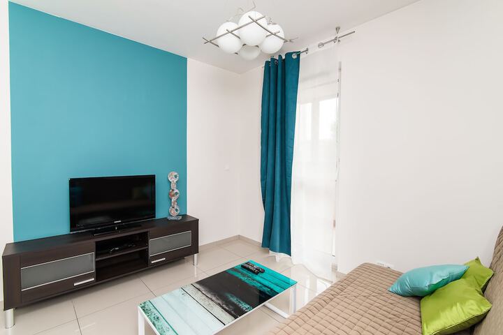 Room 18 of 38