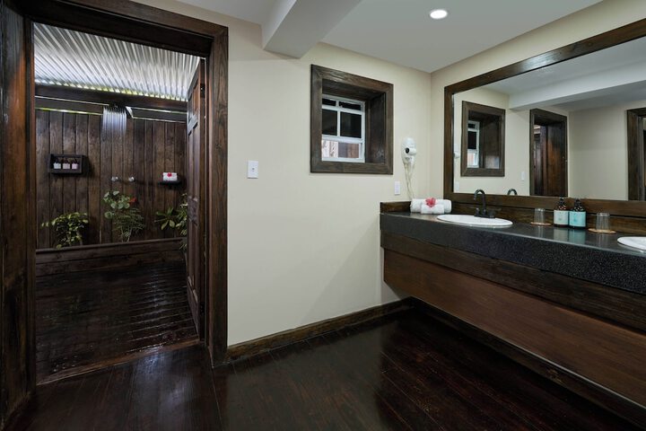 Room 35 of 51