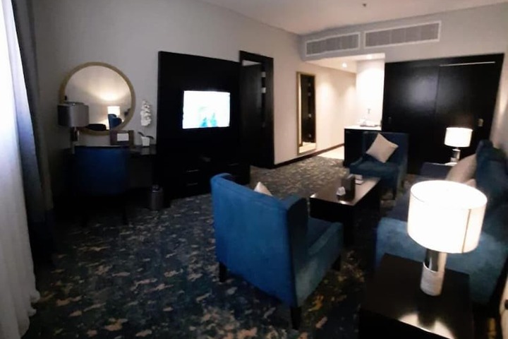 Room 16 of 46