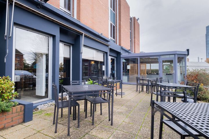 Dining Photos