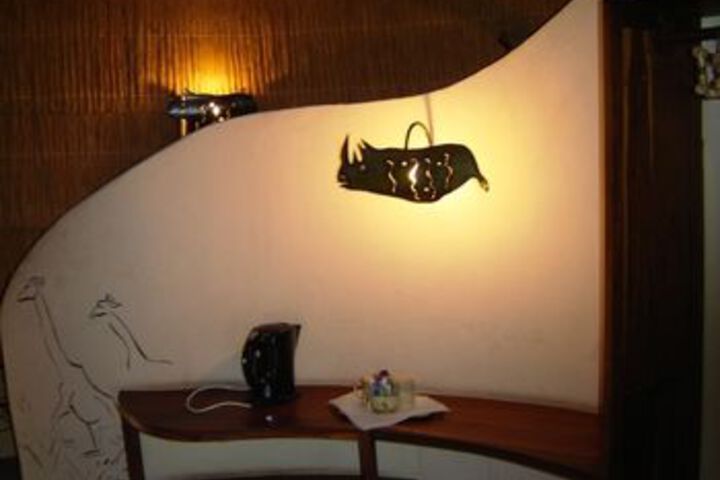 Room 14 of 28