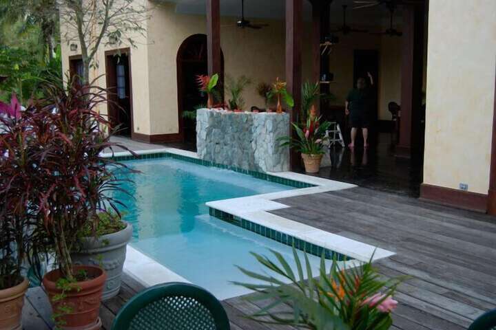 Pool 20 of 38
