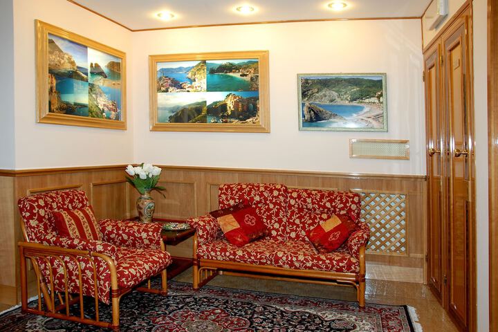 Lobby sitting area