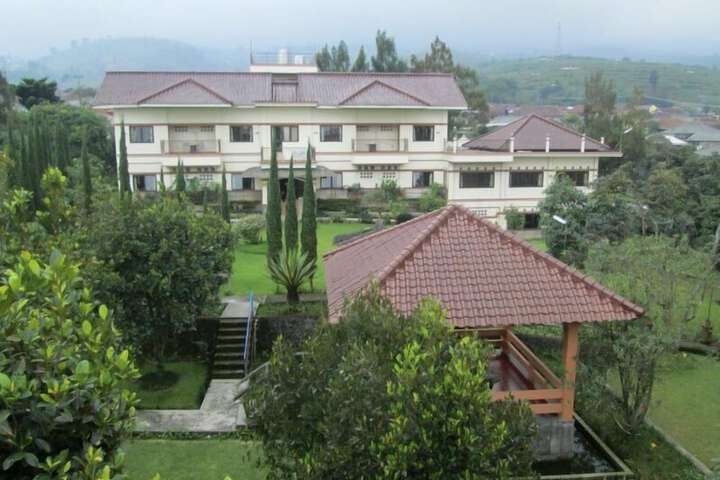 Hotel 80 of 97