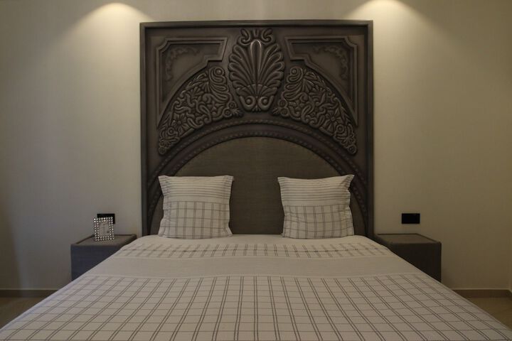 Room 5 of 54