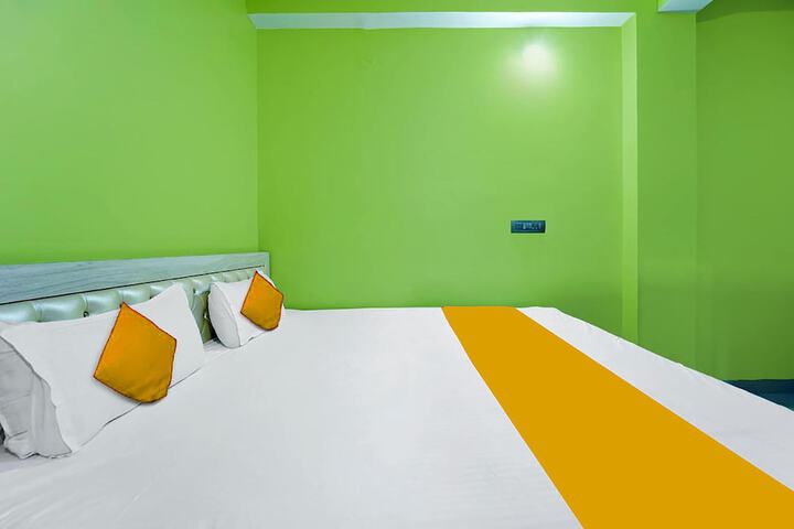 Room 5 of 25
