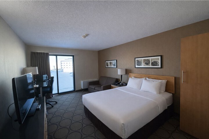 Room 18 of 31