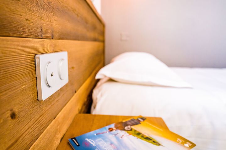 Room amenity