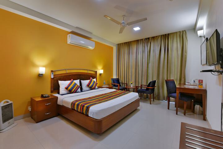 Room 16 of 39
