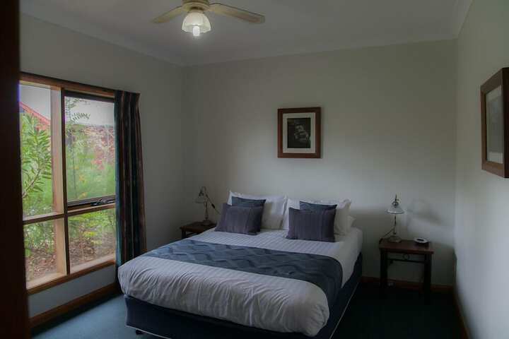Room 50 of 79