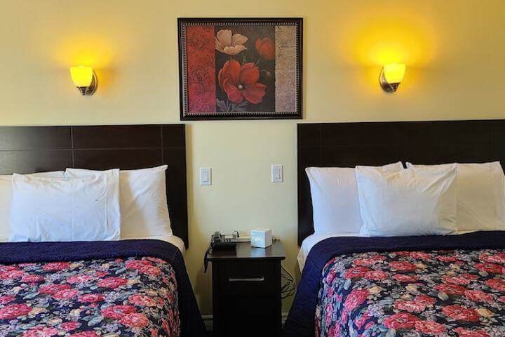 Room 27 of 62