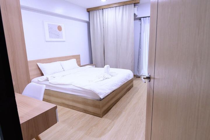Room 15 of 50