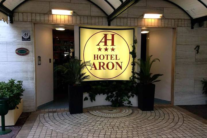 Hotel 71 of 80