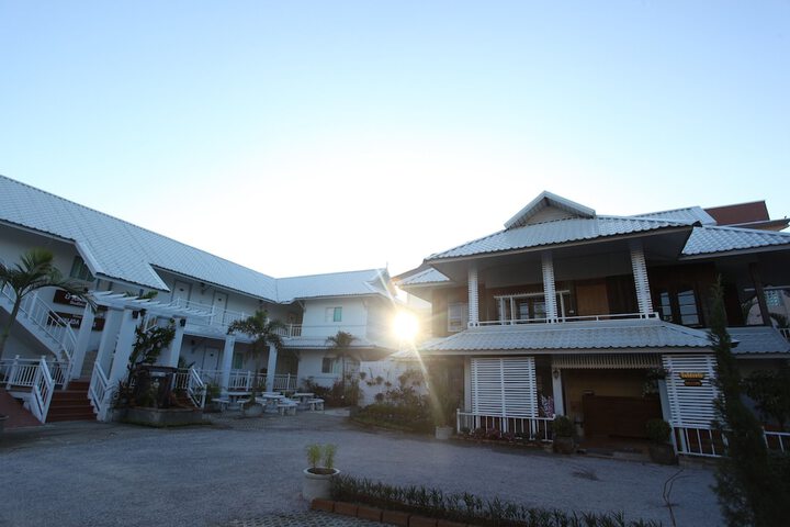 Hotel 49 of 51