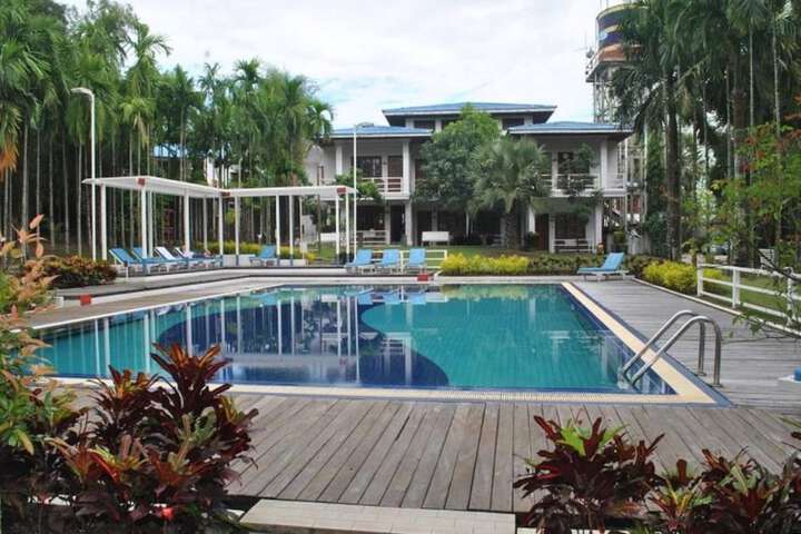 Pool 36 of 45