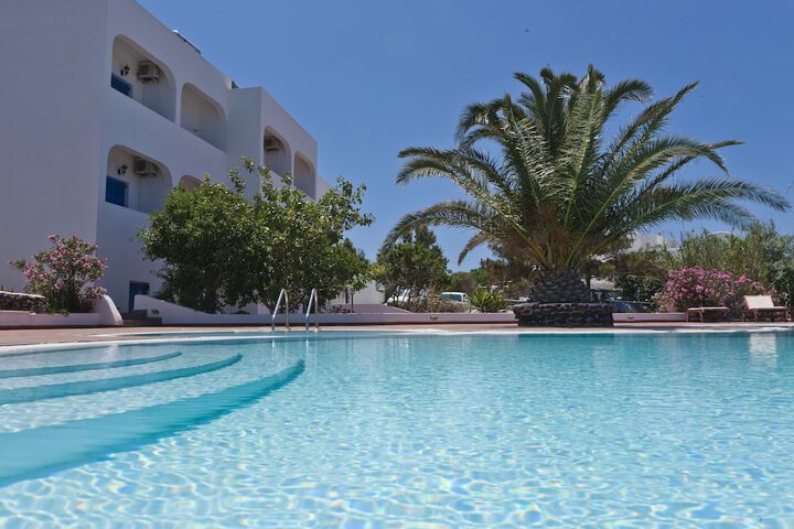 Anemomilos Hotel Apartments Villas