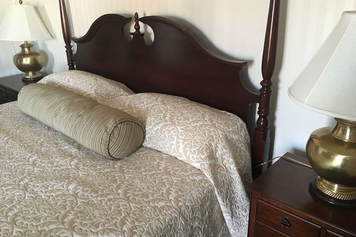 Room 17 of 50