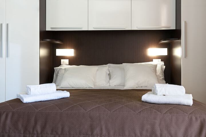 Room 12 of 31