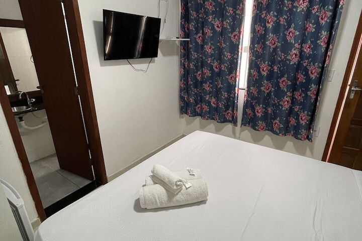 Room 10 of 22