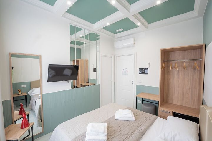 Room 209 of 309