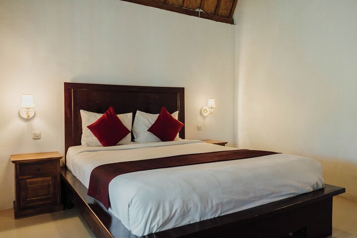 Room 2 of 23