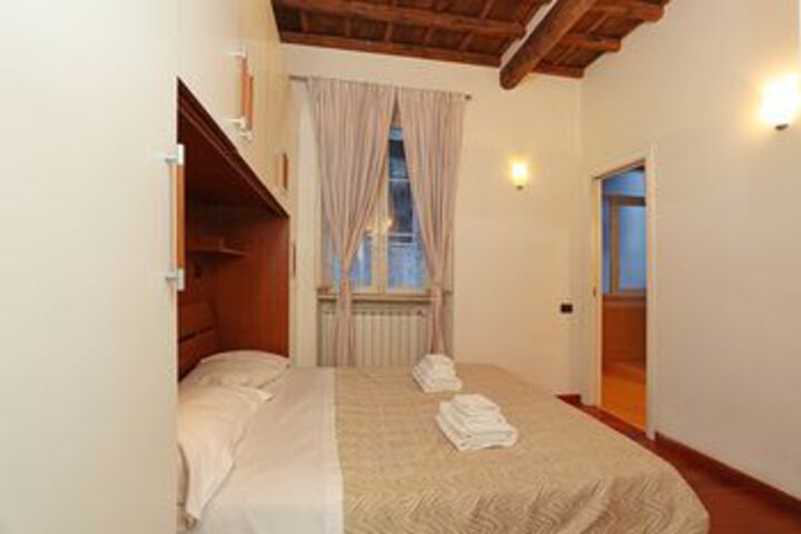 Room 15 of 22