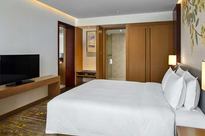 Room 21 of 86