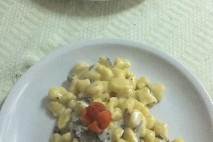 Dining 16 of 37