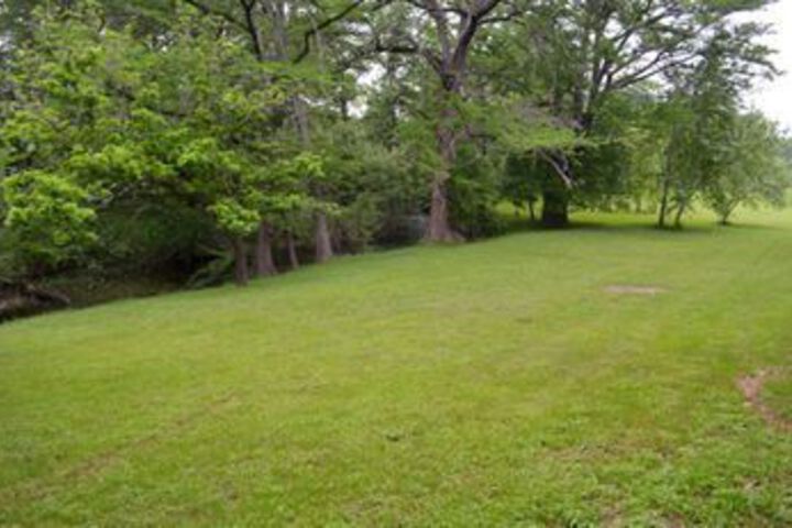 Property Grounds 140 of 148