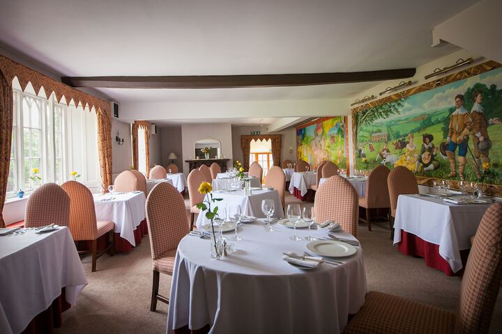 Dining Photos