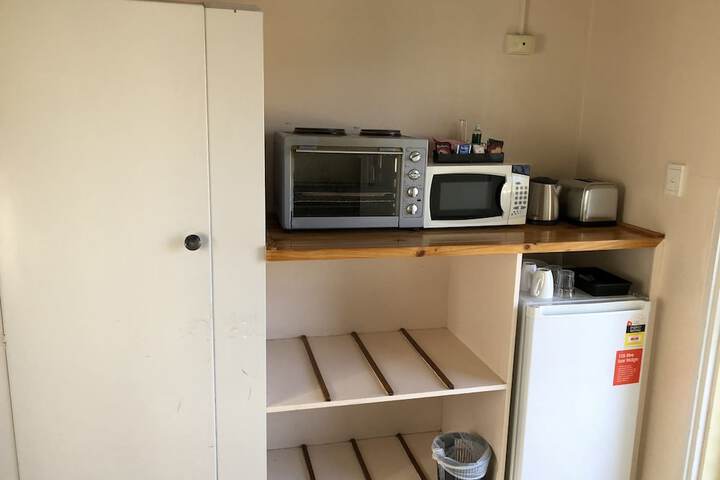 Room 5 of 20