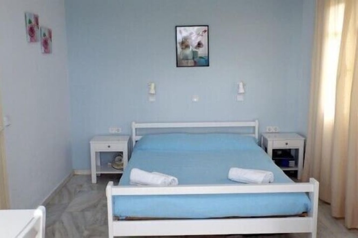 Room 12 of 131