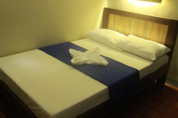 Room 12 of 29