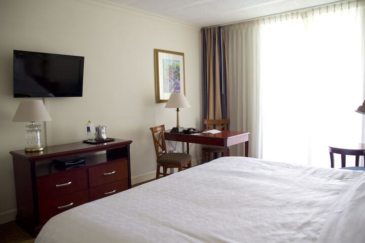 Room 10 of 55