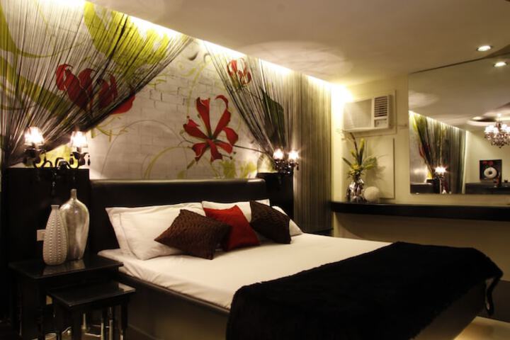 Room 7 of 21
