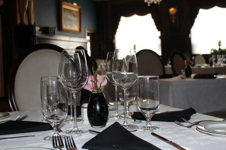 Dining Photos