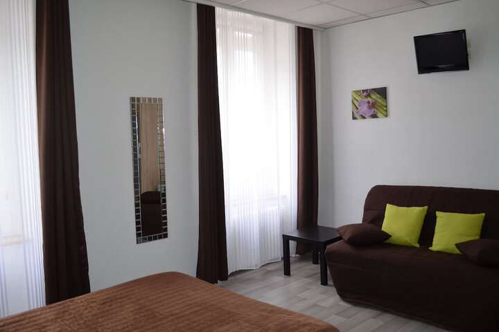 Room 19 of 31