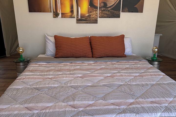 Room 36 of 89